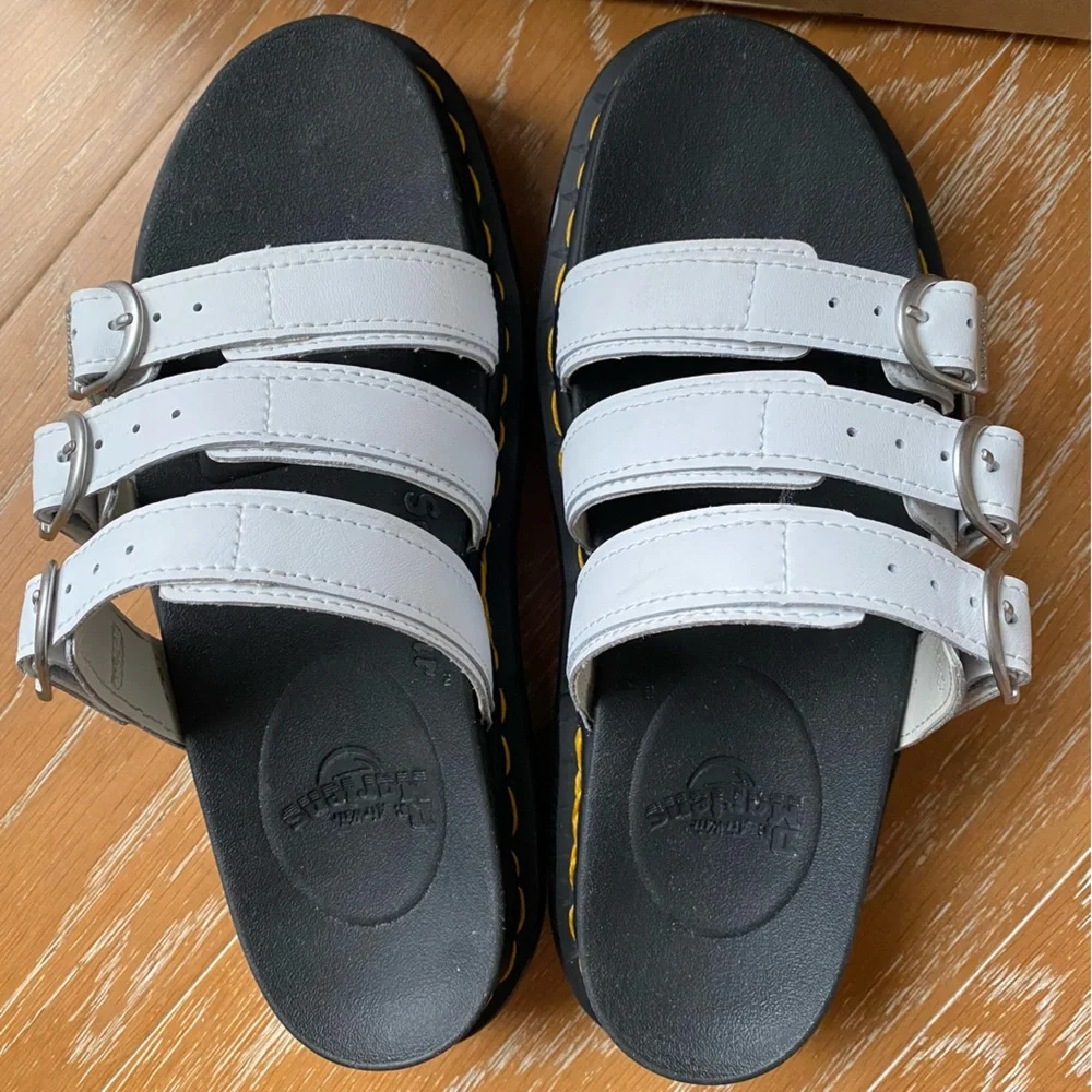 Dr. Martens  Blaire Slide Sandals Size 7